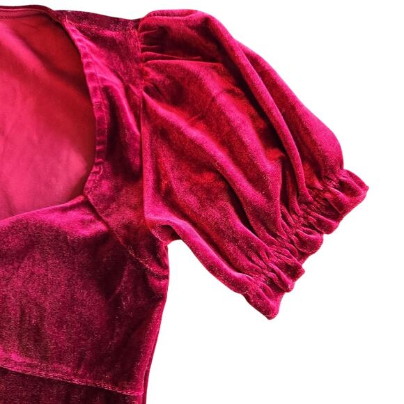 Forever 21 | Red Velvet Top with Sweatheart Neckline | Size Small - Picture 3 of 4